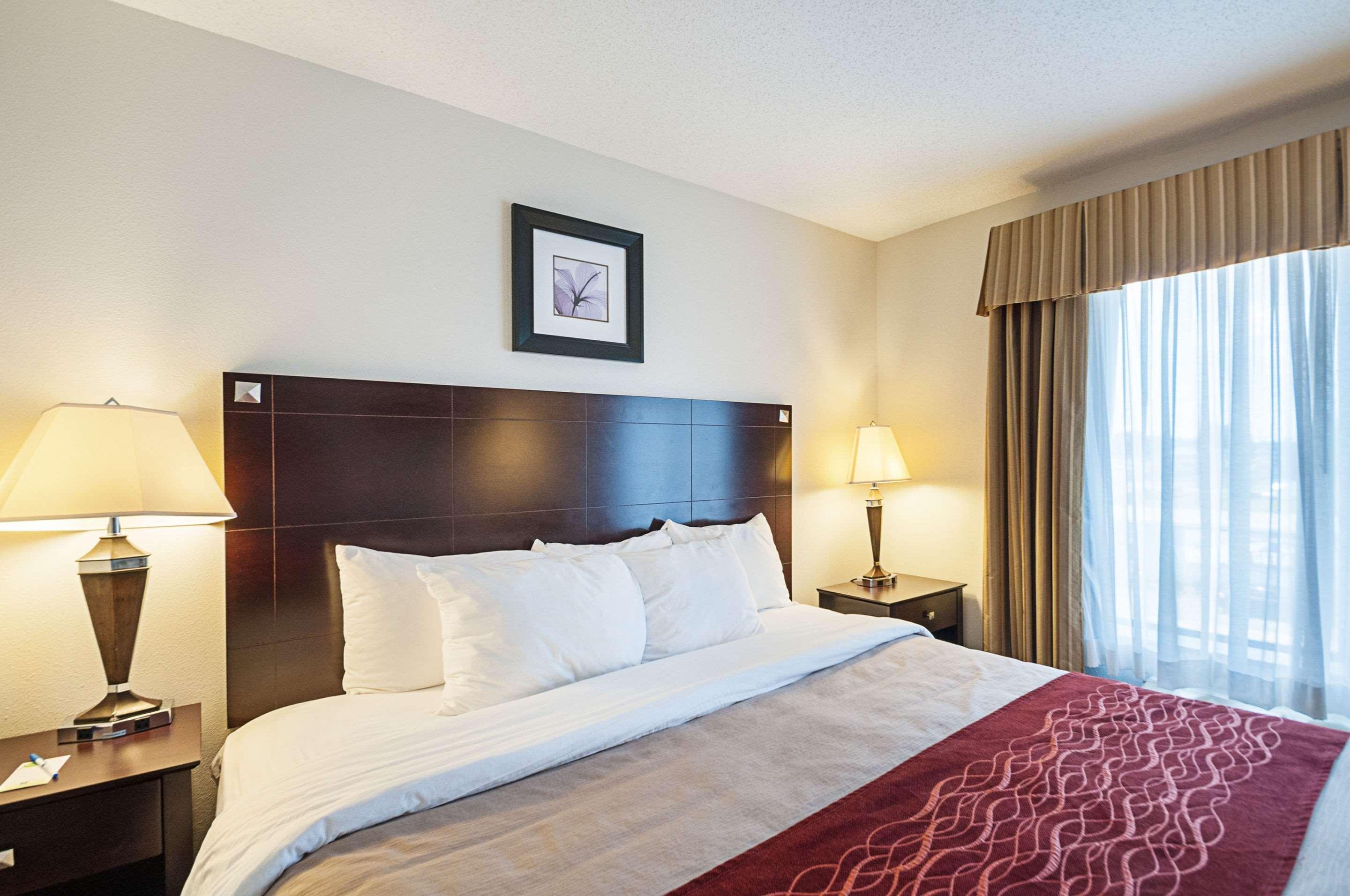 Comfort Inn & Suites Cambridge Εξωτερικό φωτογραφία