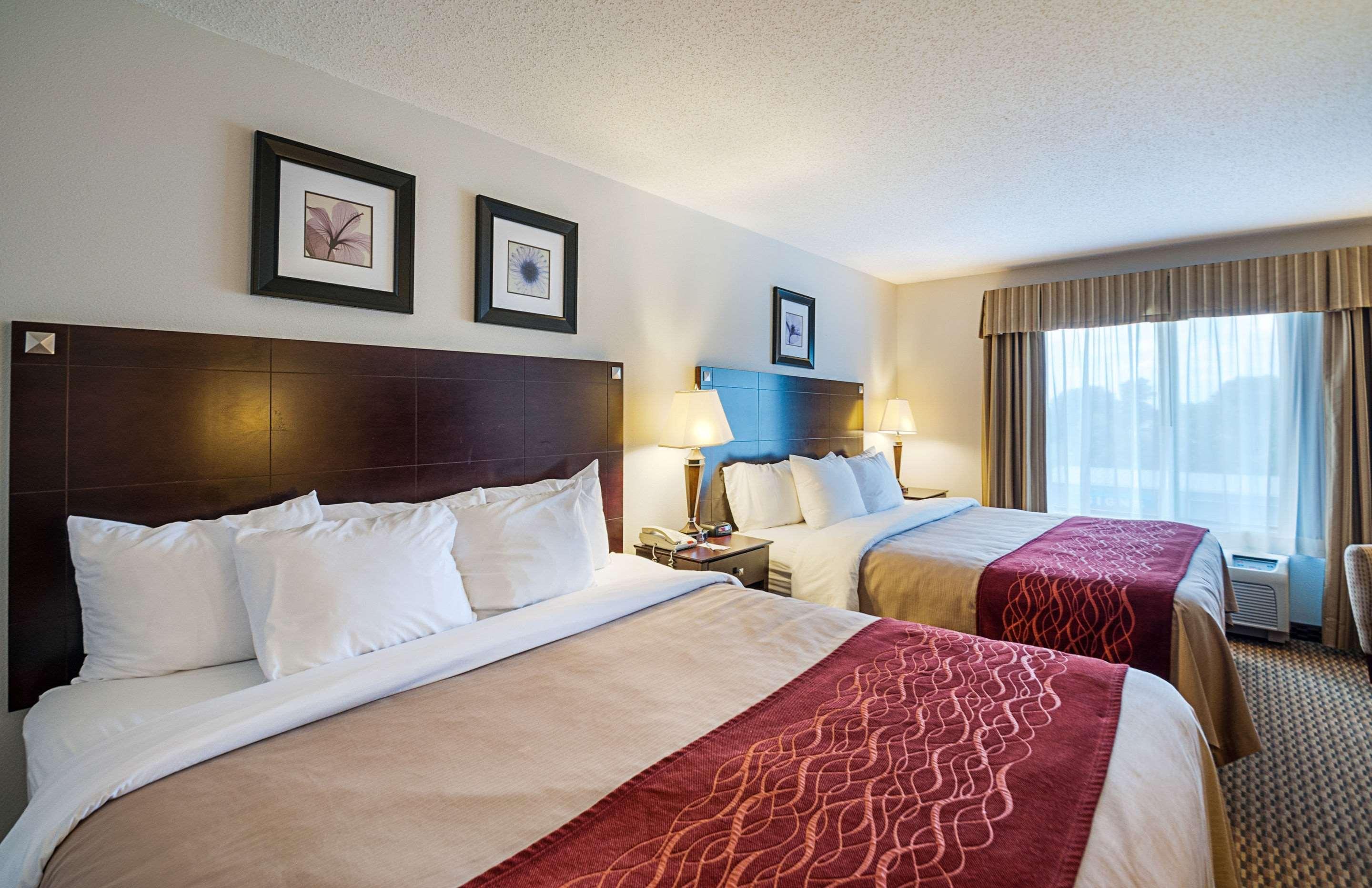 Comfort Inn & Suites Cambridge Εξωτερικό φωτογραφία